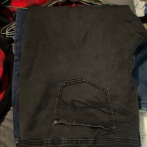 Women's Black Straight Leg Jeans